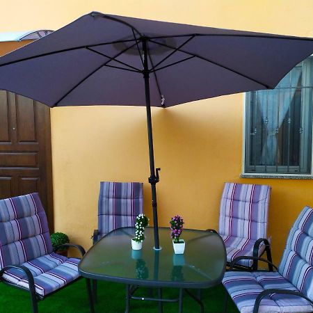 Casa Vacanza The Sisters House ปอมเปอี ภายนอก รูปภาพ